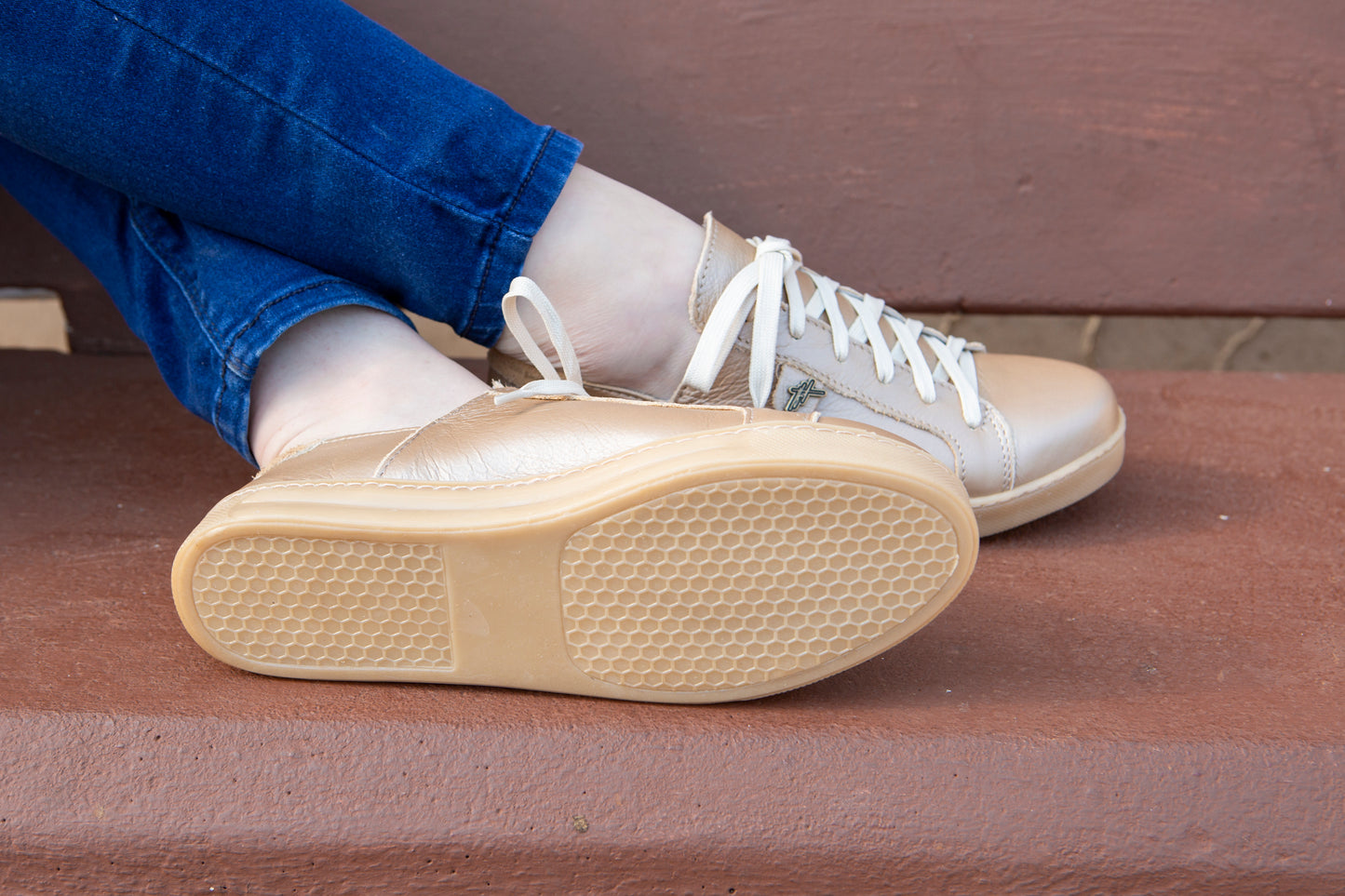 Nienke Sneaker - Metallic Gold