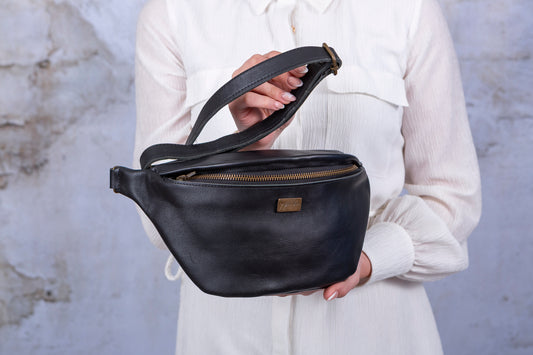 Alexa Moonbag - Black