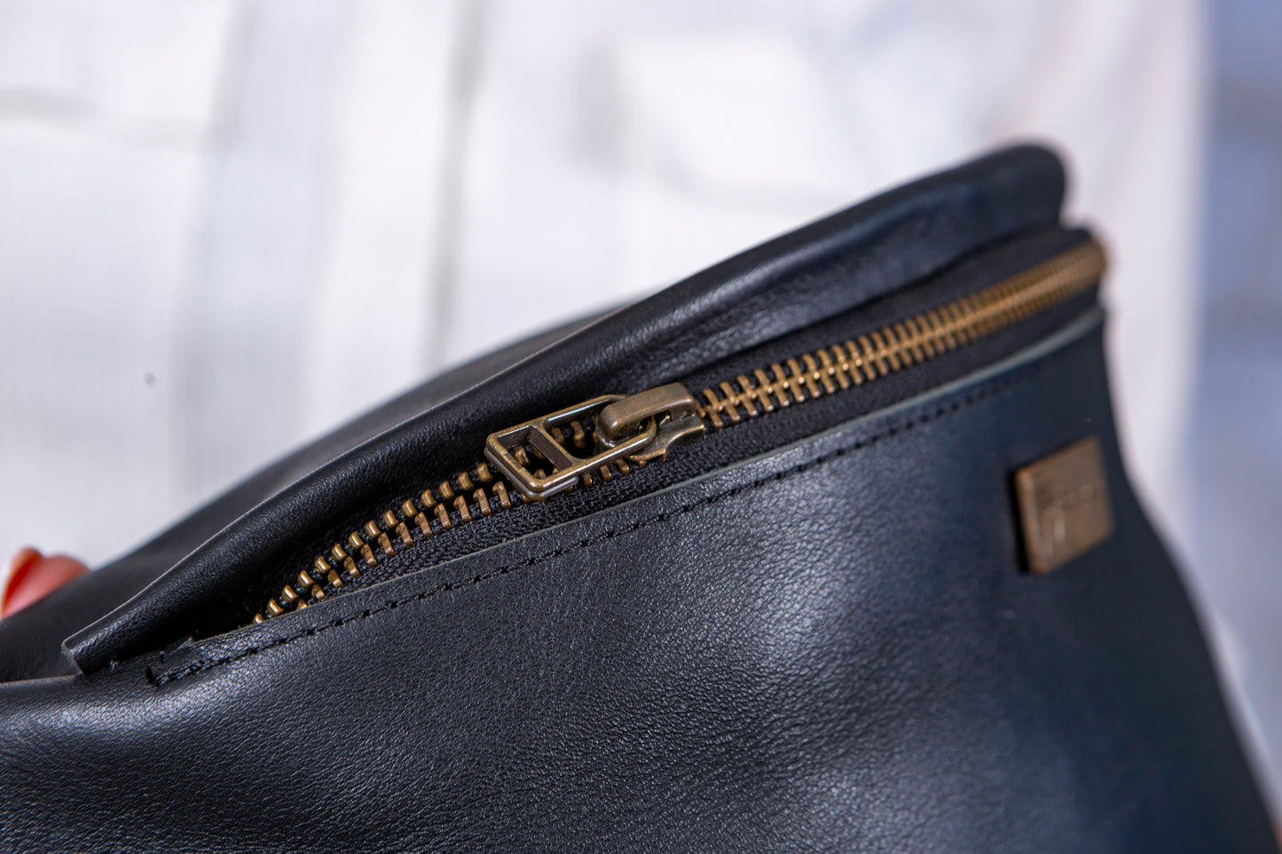 Alexa Moonbag - Black