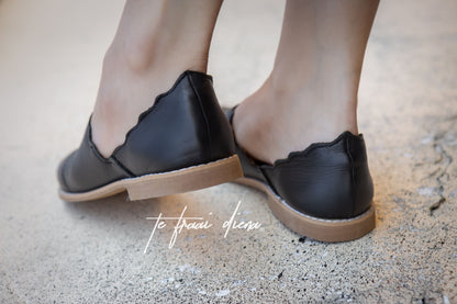 Avah - Black