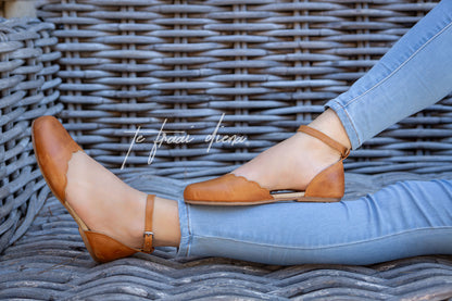 Carissa - Toffee