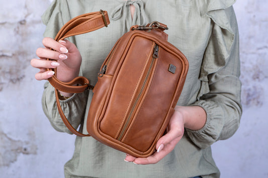 Cross Body Bag - Walnut