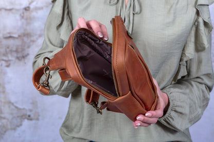 Cross Body Bag - Walnut