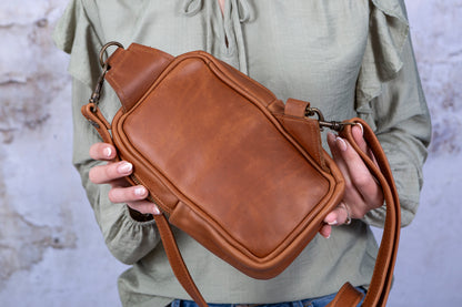 Cross Body Bag - Walnut