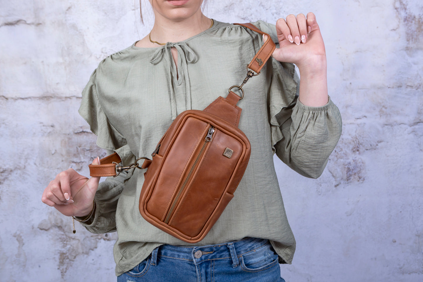 Cross Body Bag - Walnut