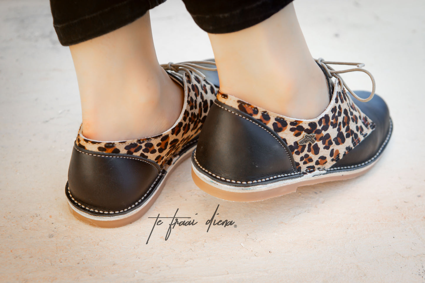 Diena Vellie - Wild Black
