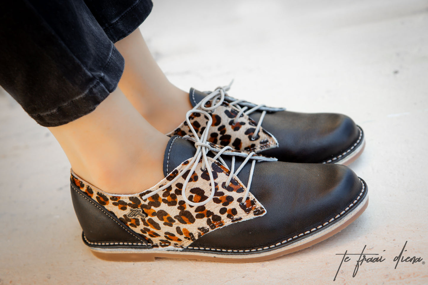 Diena Vellie - Wild Black