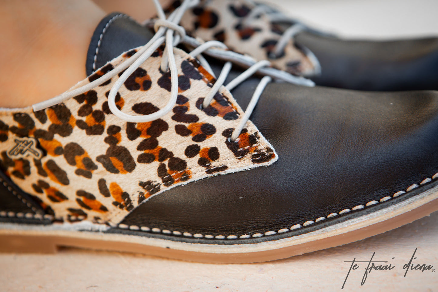 Diena Vellie - Wild Black