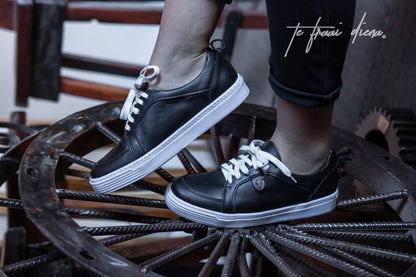 Fleur Sneaker - Black