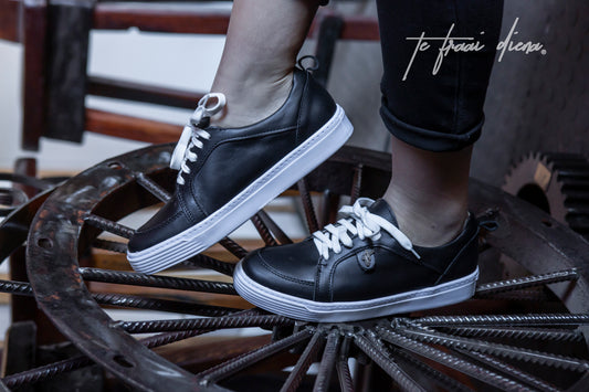 Fleur Sneaker - Black