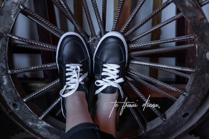 Fleur Sneaker - Black
