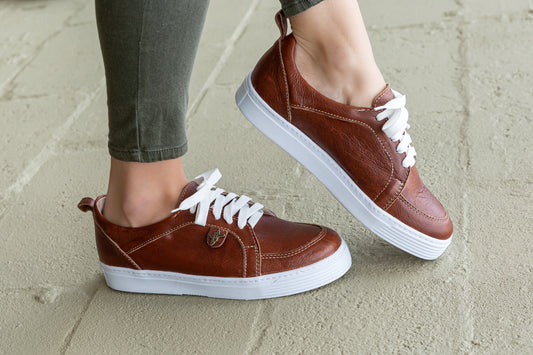 Fleur Sneaker - Tan