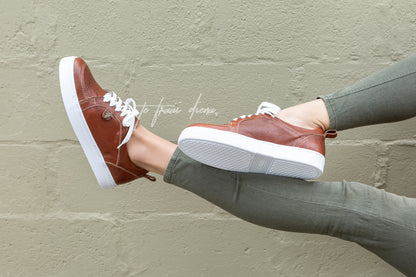 Fleur Sneaker - Tan