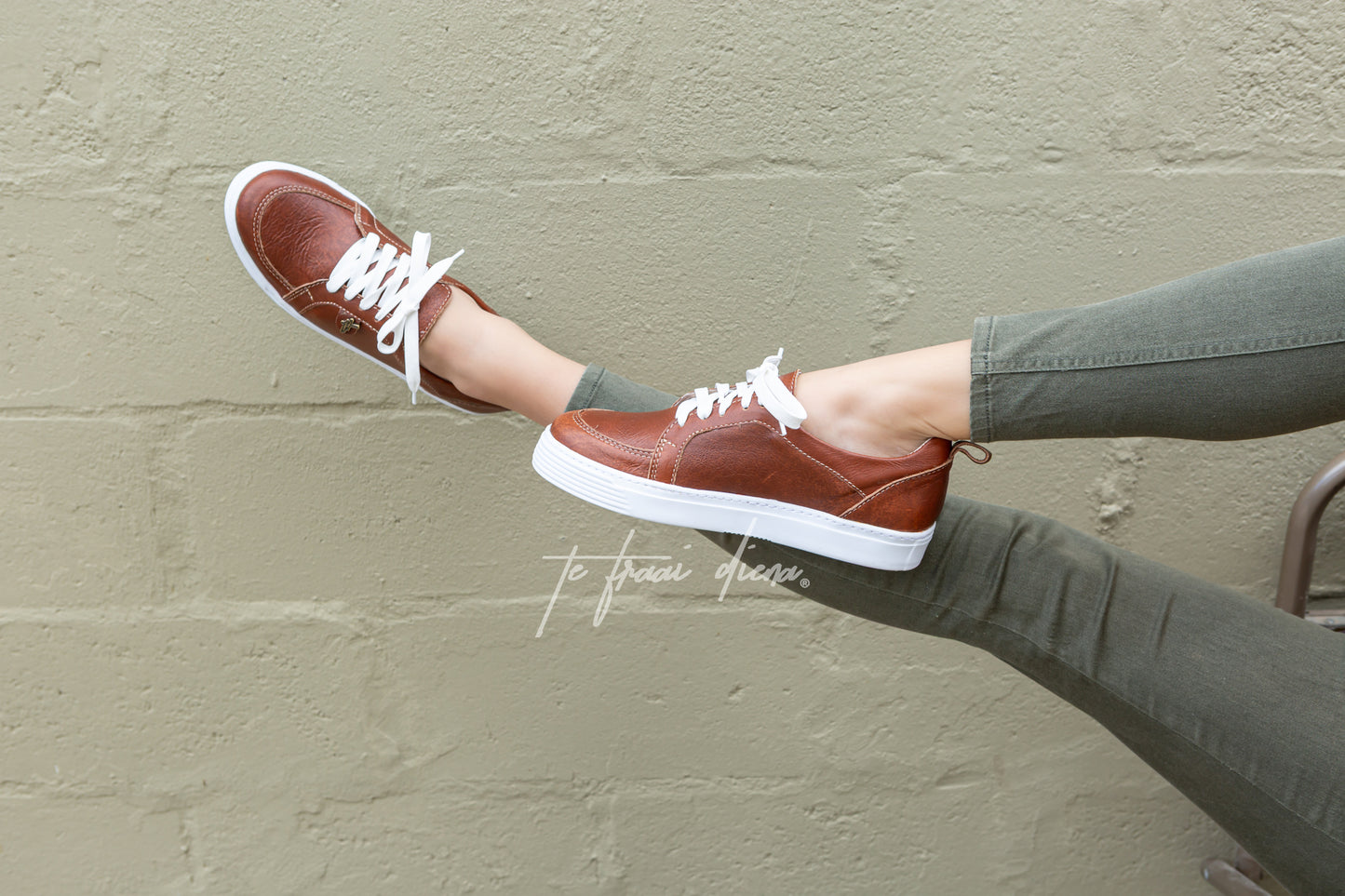 Fleur Sneaker - Tan