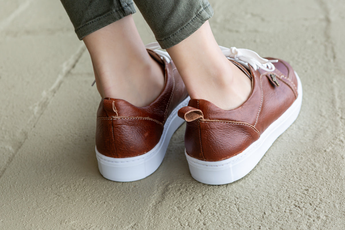 Fleur Sneaker - Tan