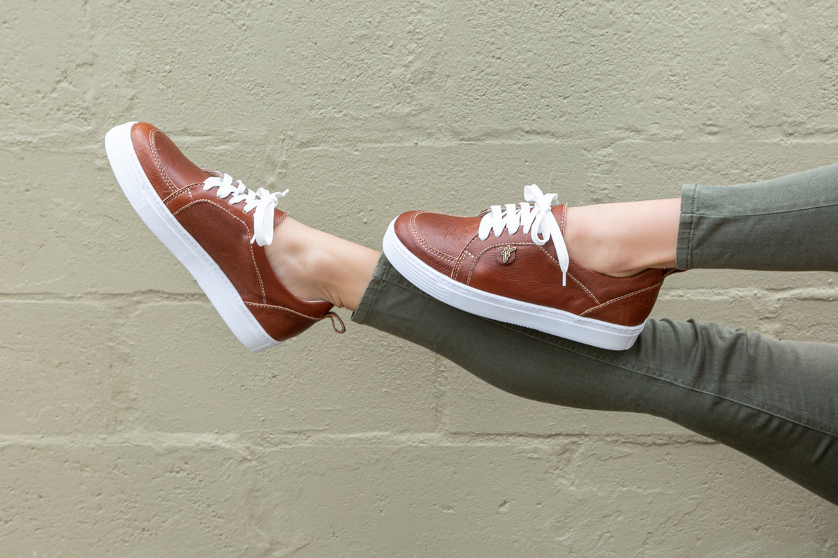 Fleur Sneaker - Tan