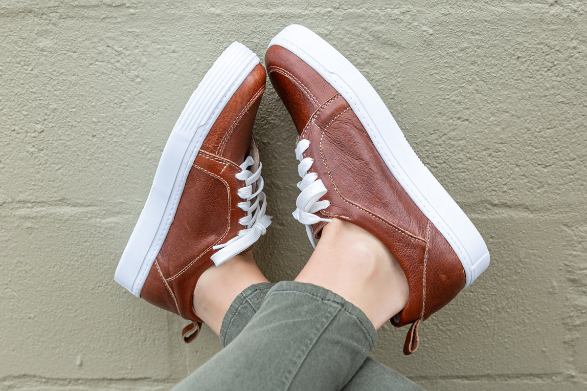 Fleur Sneaker - Tan