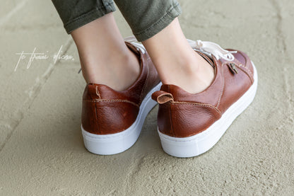 Fleur Sneaker - Tan