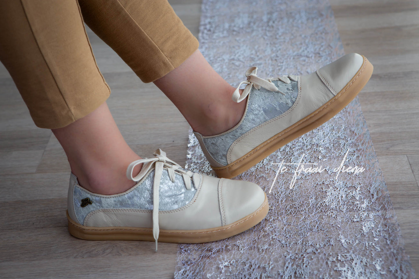 Gerdi Sneaker - Cream & Silver Nguni