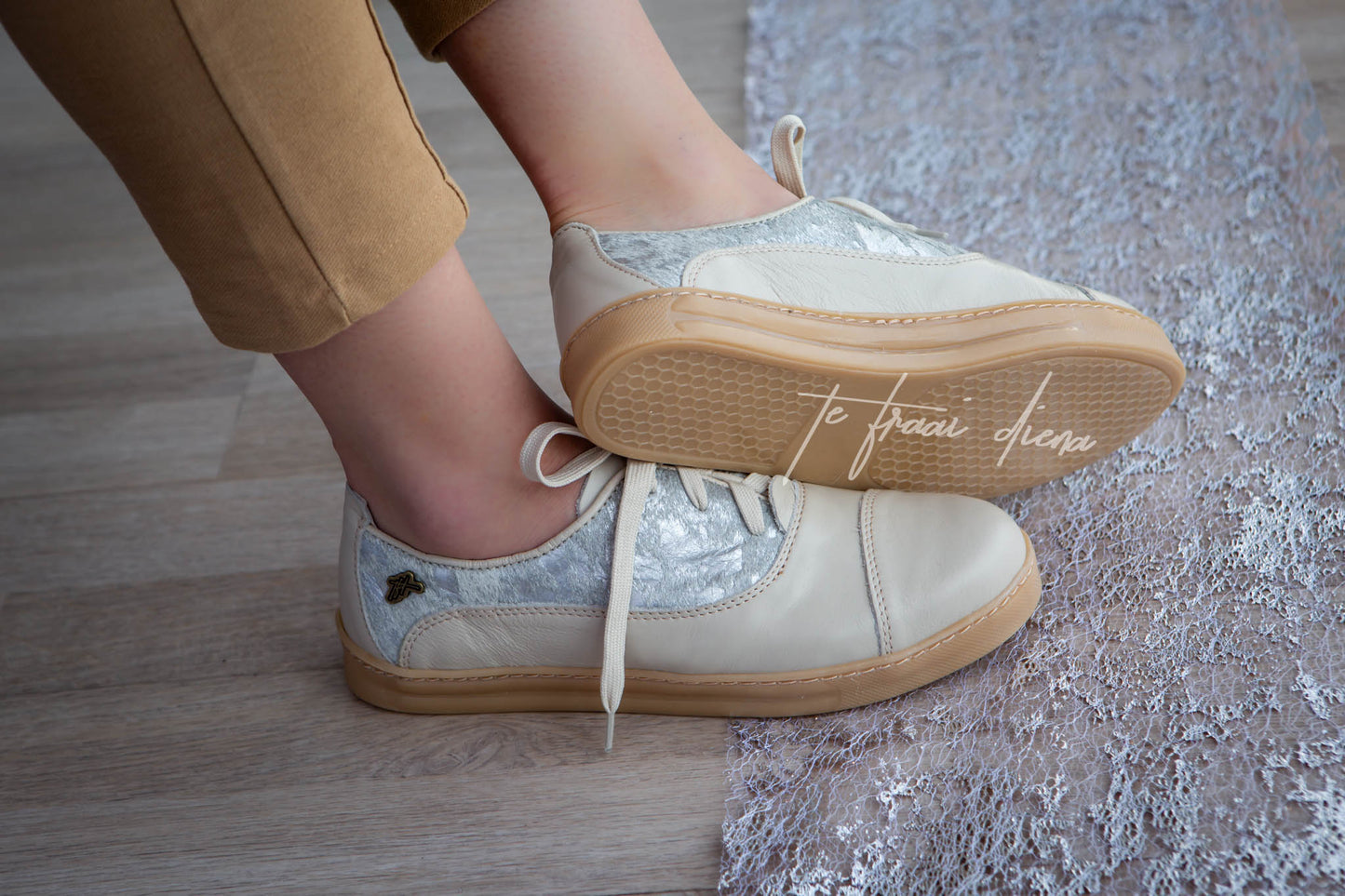 Gerdi Sneaker - Cream & Silver Nguni