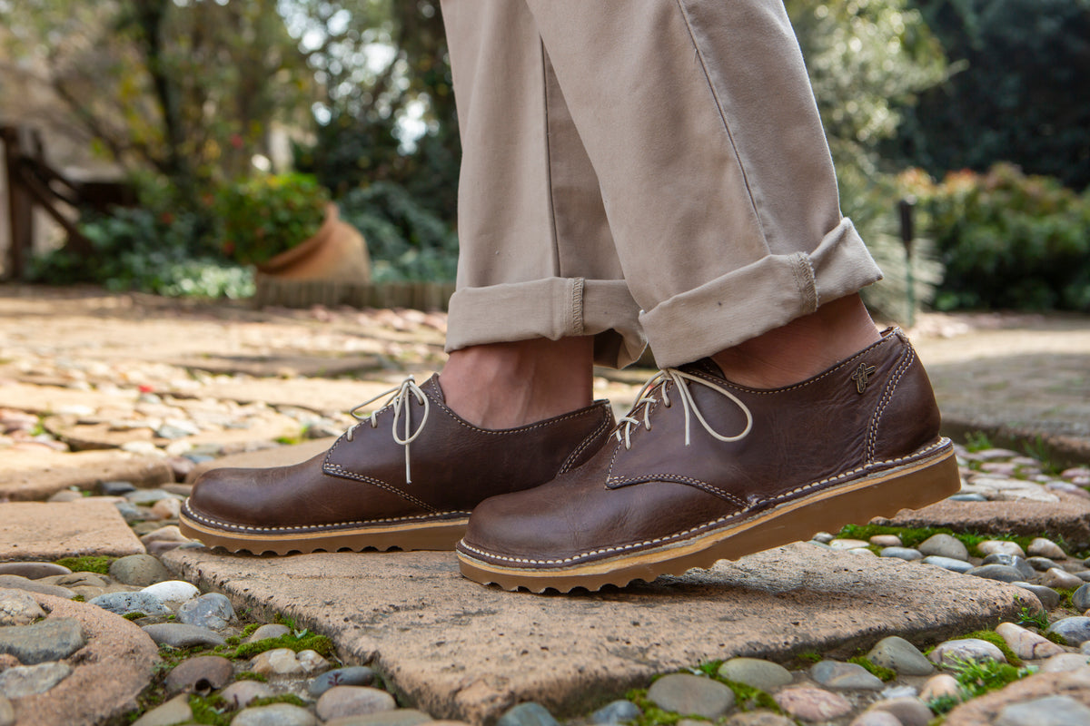 Henry - Diesel Brown