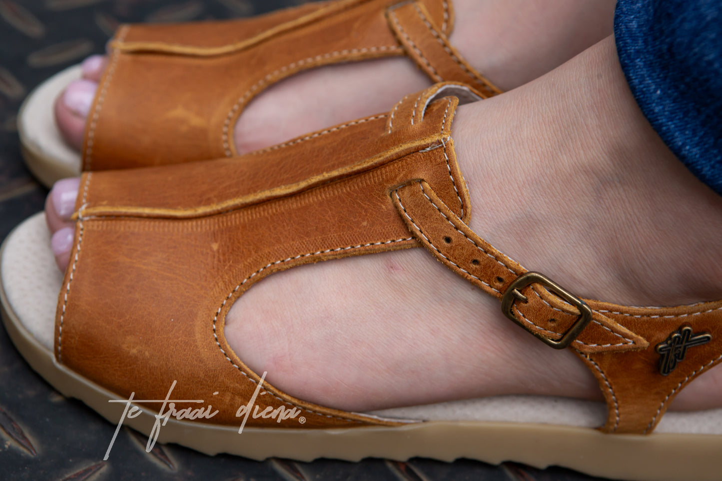Izette - Toffee (Elevated Sole)