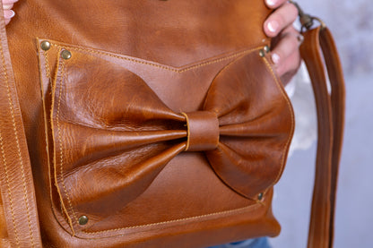 Janine Bow - Toffee