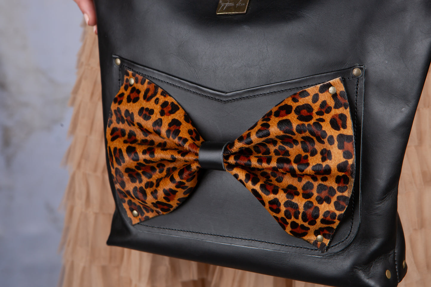 Janine Bow - Black & Jaguar