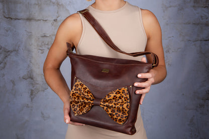 Janine Bow - Cigar & Jaguar