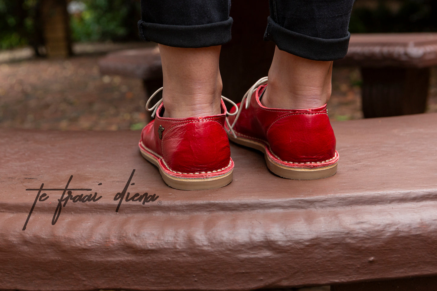 Leia Barefoot - Cherry