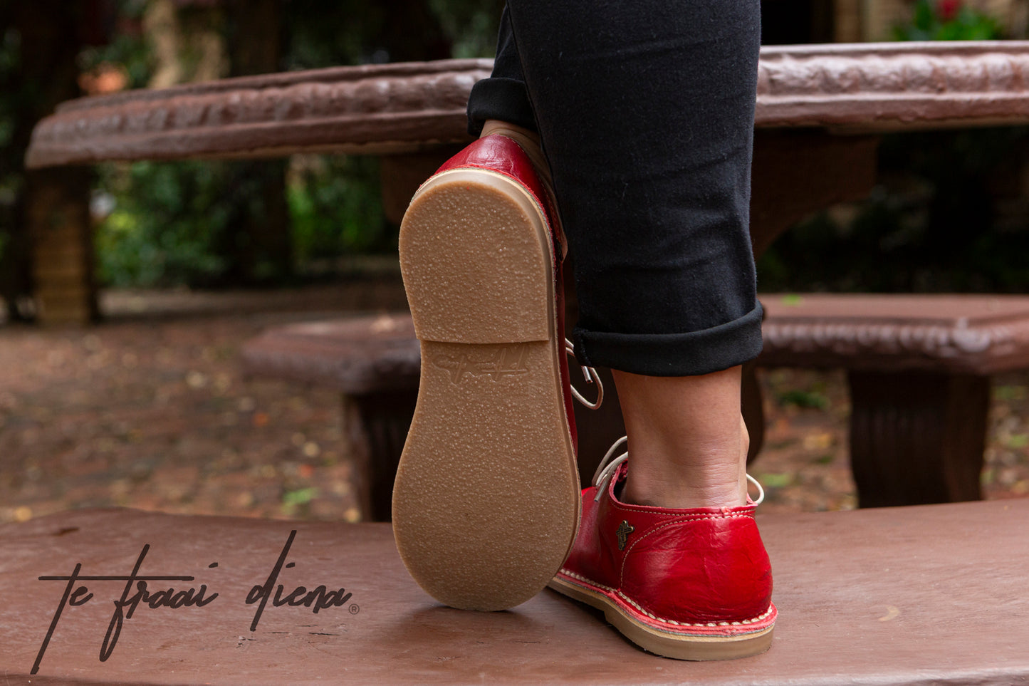 Leia Barefoot - Cherry