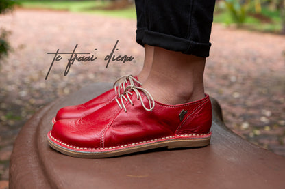 Leia Barefoot - Cherry
