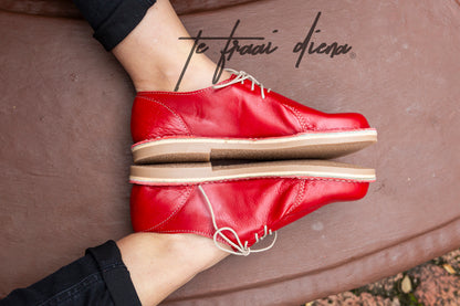 Leia Barefoot - Cherry