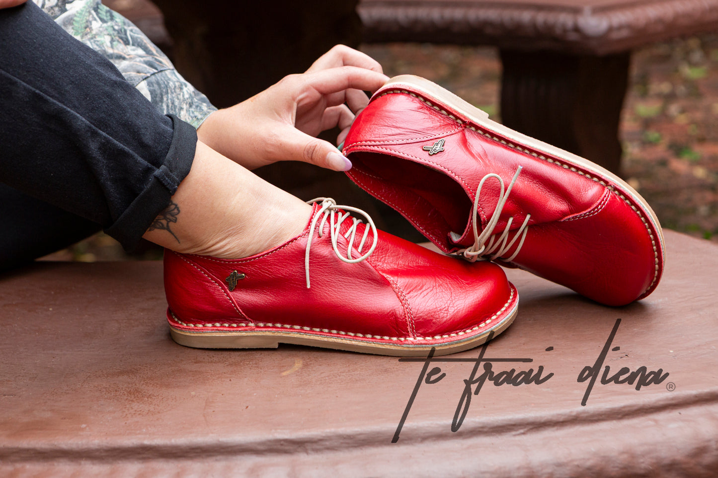 Leia Barefoot - Cherry