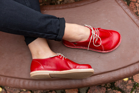 Leia Barefoot - Cherry