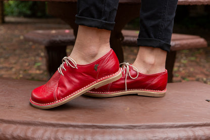 Leia Barefoot - Cherry
