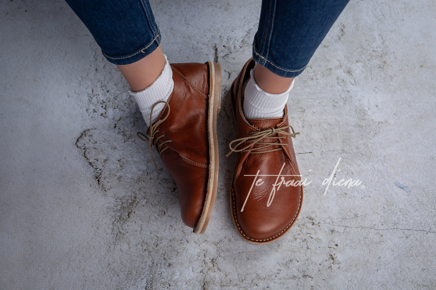 Leia Barefoot - Tan