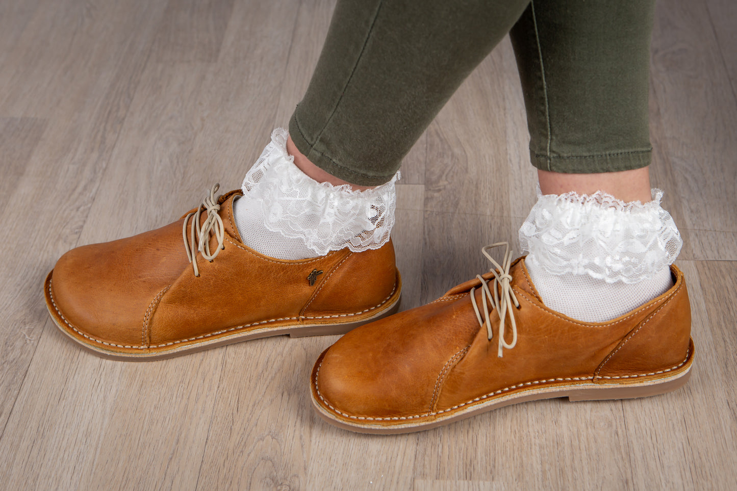 Leia Barefoot - Toffee