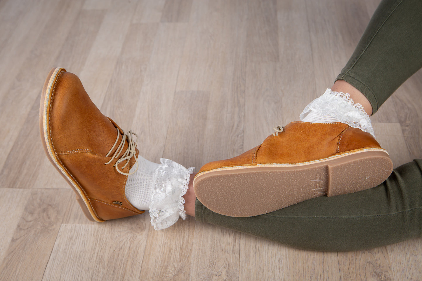 Leia Barefoot - Toffee