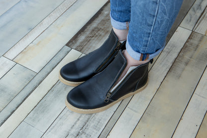 Liezl - Black