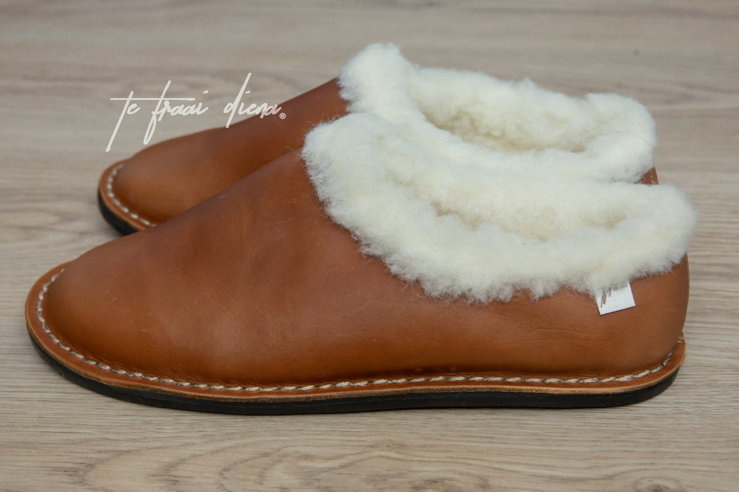Men's Slipper - Walnut