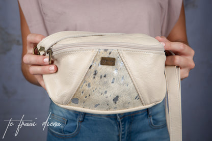 Moonbag - Cream & Silver