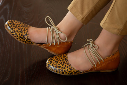 Nadia - Toffee & Leopard