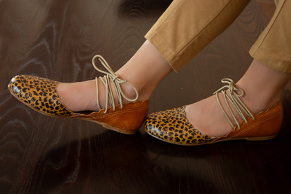 Nadia - Toffee & Leopard