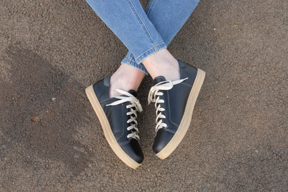Nienke Sneaker - Black