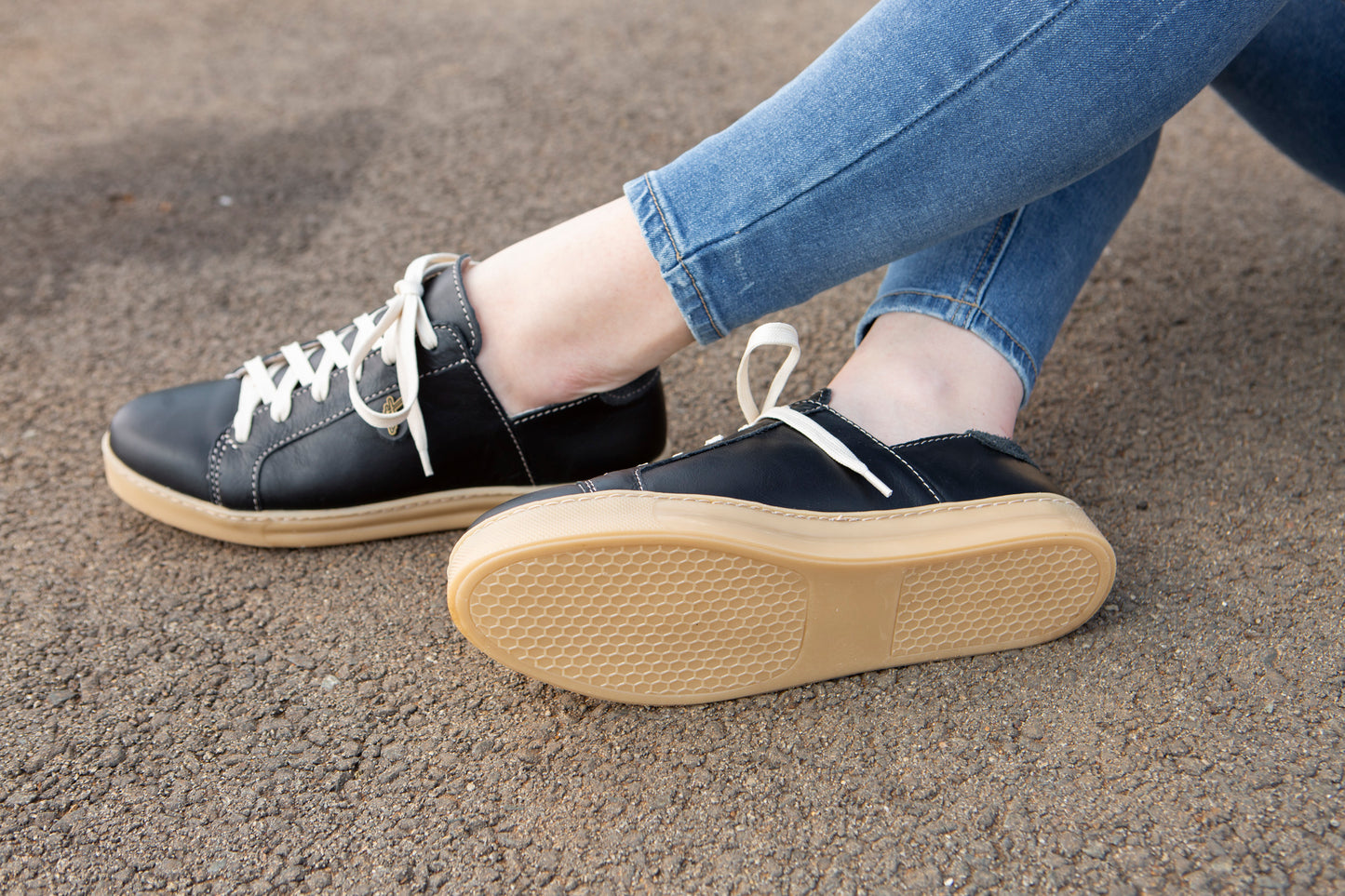 Nienke Sneaker - Black