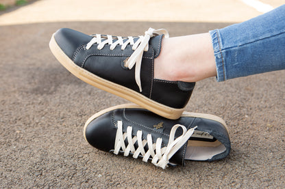 Nienke Sneaker - Black
