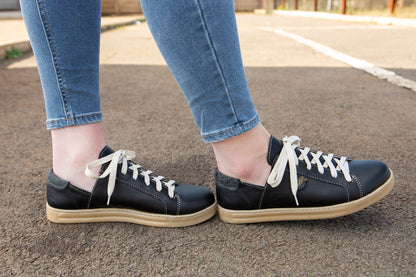 Nienke Sneaker - Black