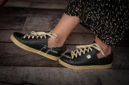Nienke Sneaker - Black