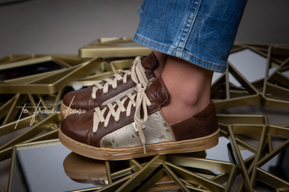 Nienke Sneaker - Choc & Gold Nguni